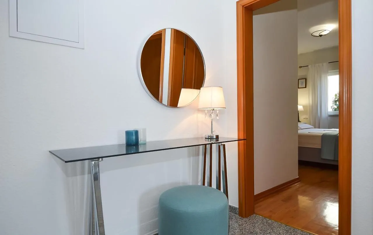 Apartments Wisibada Trogir Chorwacja