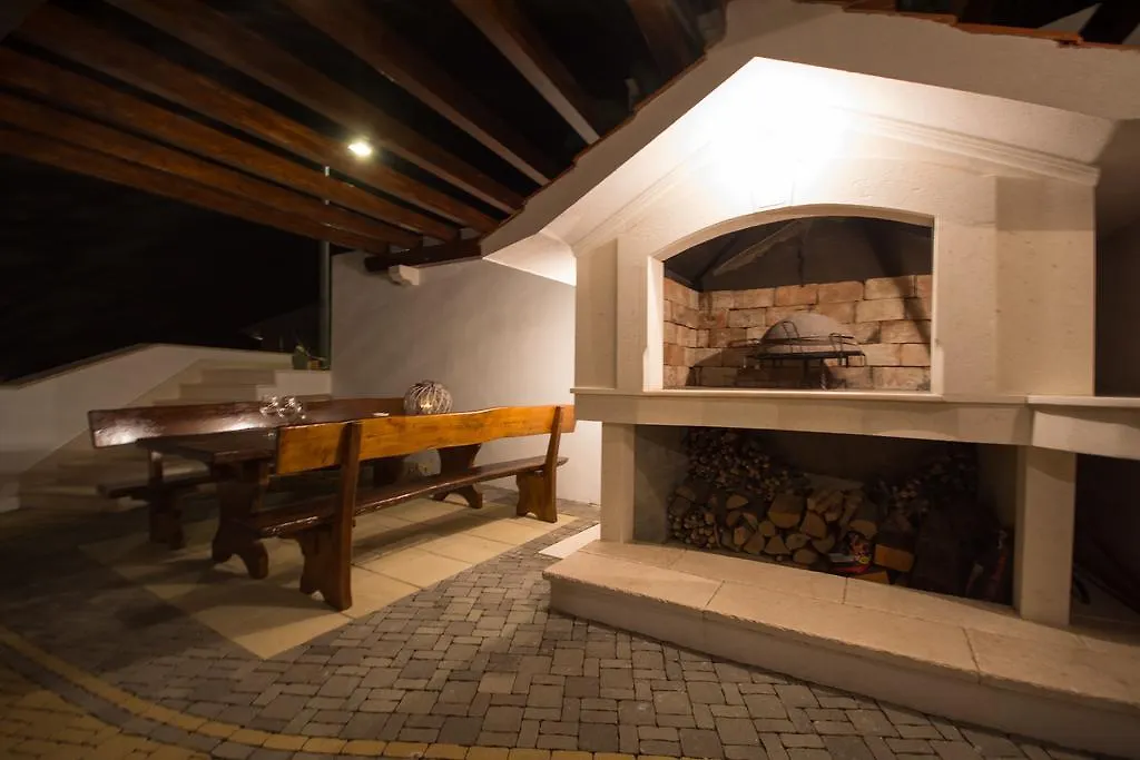 Apartments Wisibada Trogir